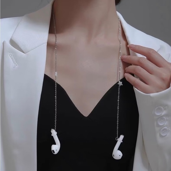 AirPod Pearl Chain Straps 3 Different Styles - Picture 1 of 13
